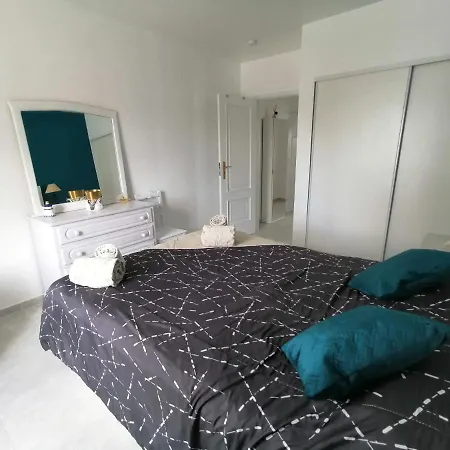 Nice Rose Flat Near Sao Rafael Beach Appartement