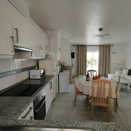 Nice Rose Flat Near Sao Rafael Beach * Albufeira