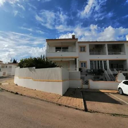 Nice Rose Flat Near Sao Rafael Beach Albufeira