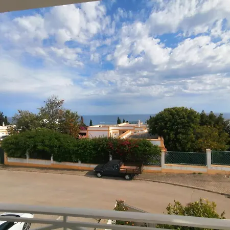 Nice Rose Flat Near Sao Rafael Beach Albufeira